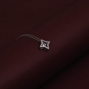 Diamonds Embedded In Silver Dainty Necklace With Star Pendant