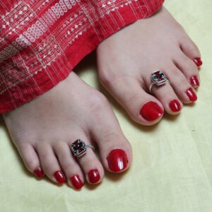 Stylish multicolour toe ring 4 pair