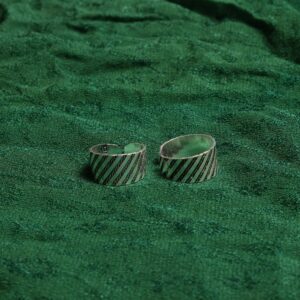 Silver round elegant toe ring - 4 pair